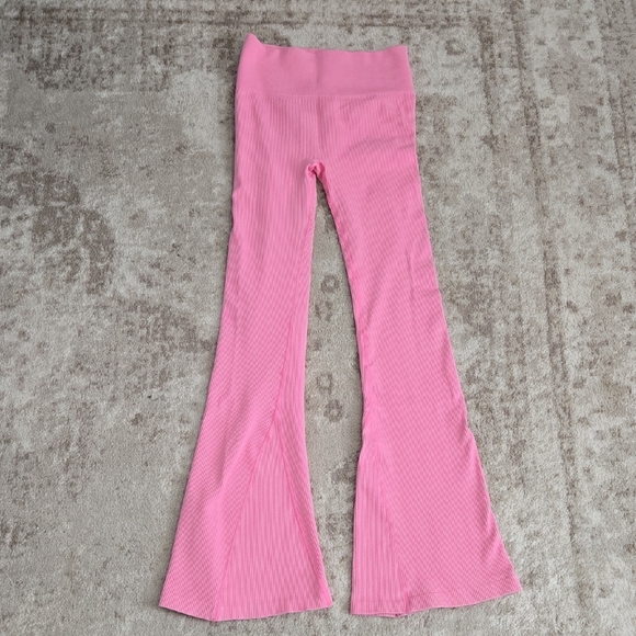 Nova Sport Beach Body Effortless Seamless Active Yoga Pant Bubblegum Pink - Picture 1 of 4
